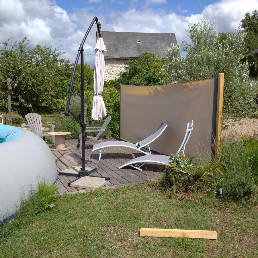 Вилла La Roulotte Du Moulin De Palet Bauge-en-Anjou Экстерьер фото